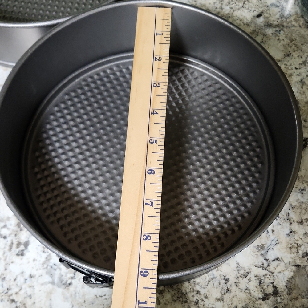 Final Price/Non-Stick Springform Cake Pan Set - Gray - Picture 6 of 7